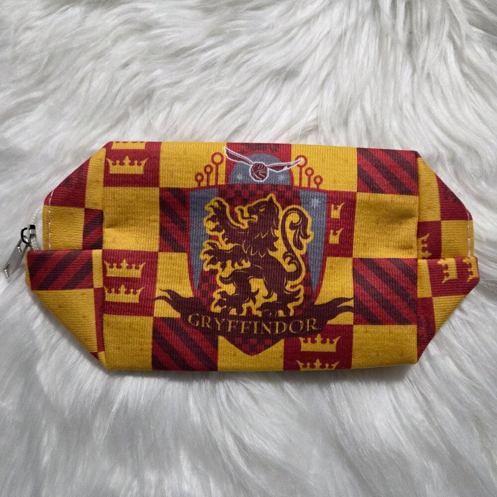 Harry Potter Gryffindor Cosmetic Bag